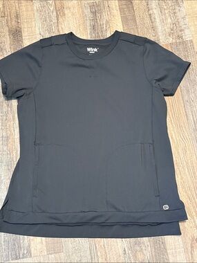 Wink Renew Black Short-Sleeve Performance Scrub Top Women’s Size L